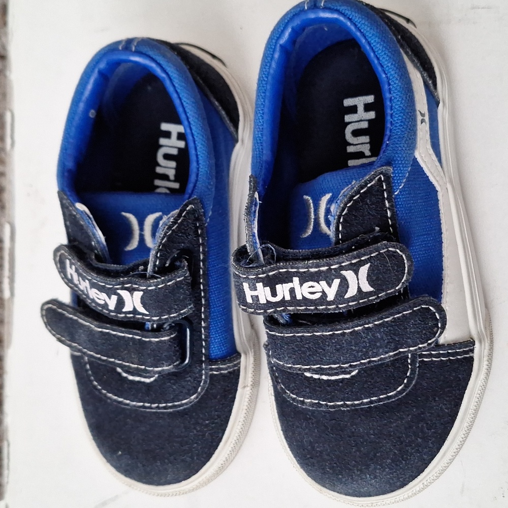 Hurley shoes